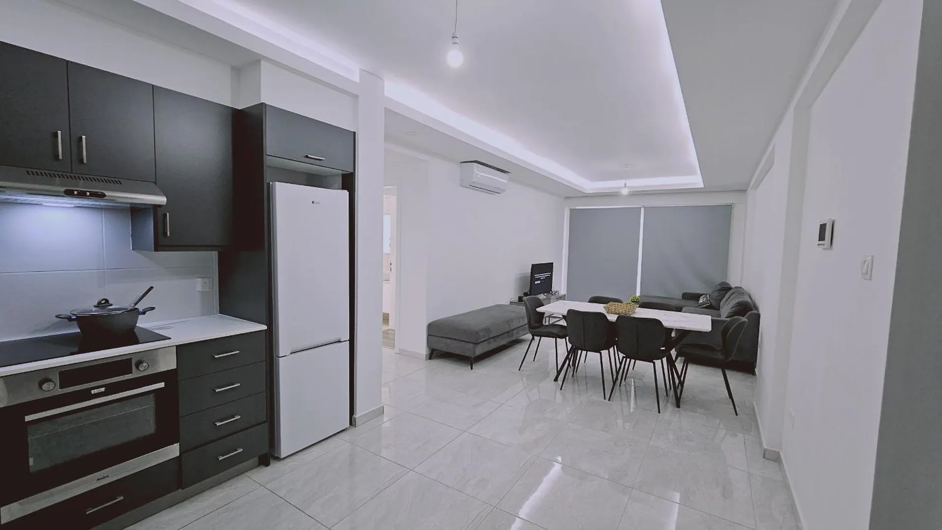 Stay Aquamarine Apartment Larnaca